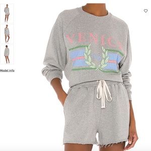 REVOLVE SET SWEATSHIRT AND SHORTS XS